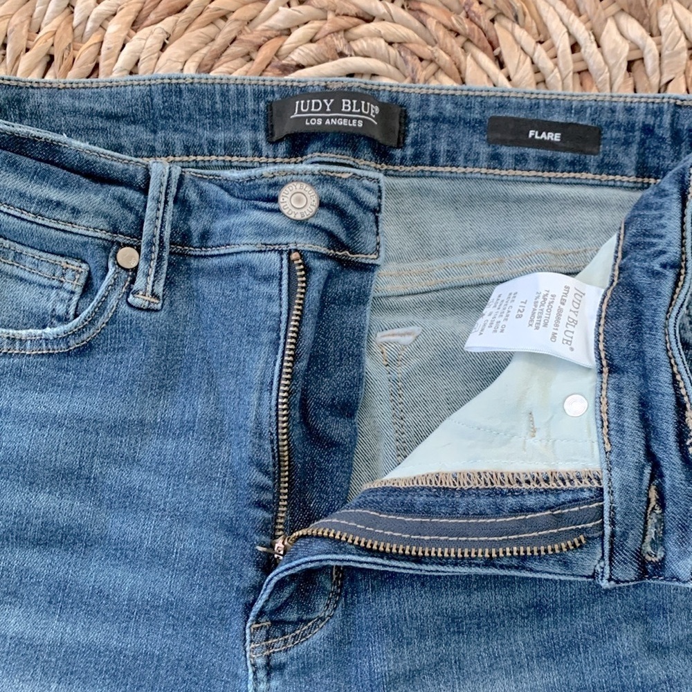 Judy Blue Miley High Waist Wide Flare - Picture 12 of 16